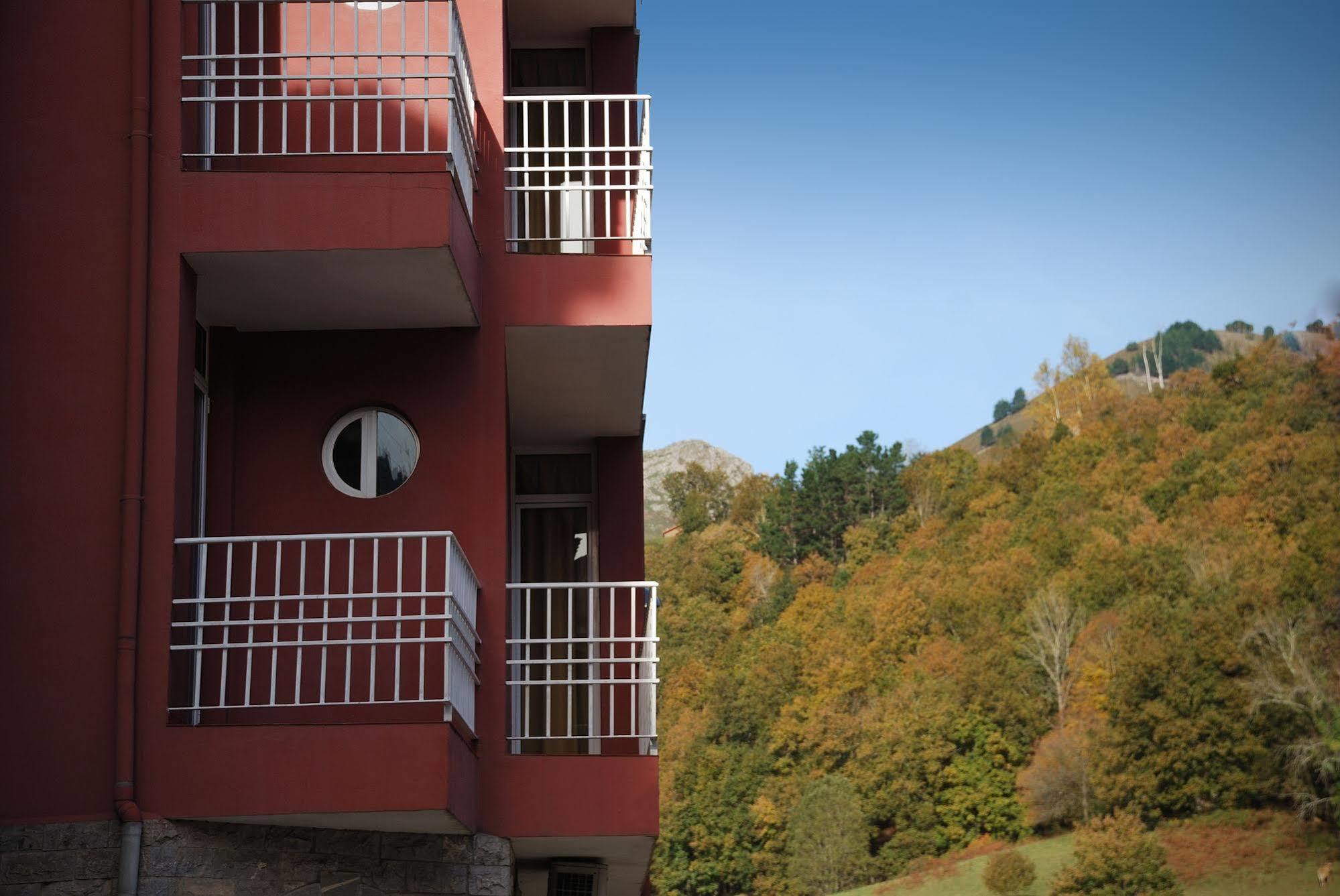 Los Acebos Cangas Onís Екстериор снимка